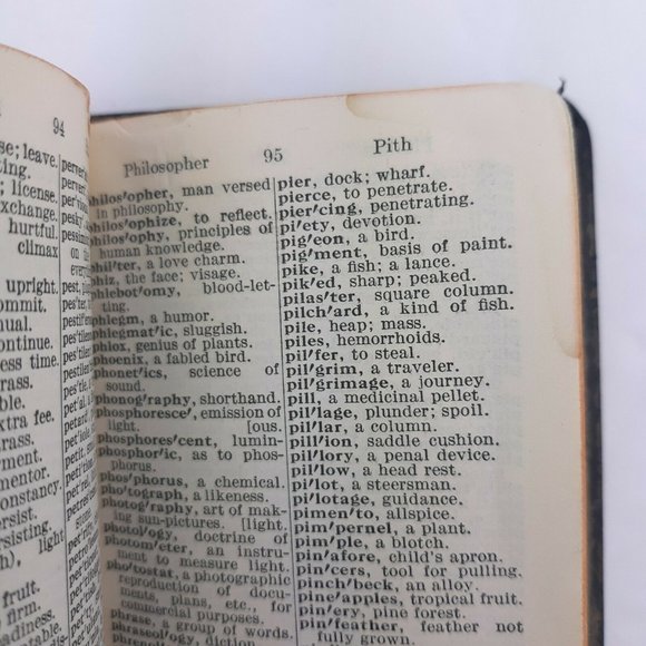 Vintage Vest Pocket Webster Dictionary Self-Pronouncing 1953 - Picture 8 of 11